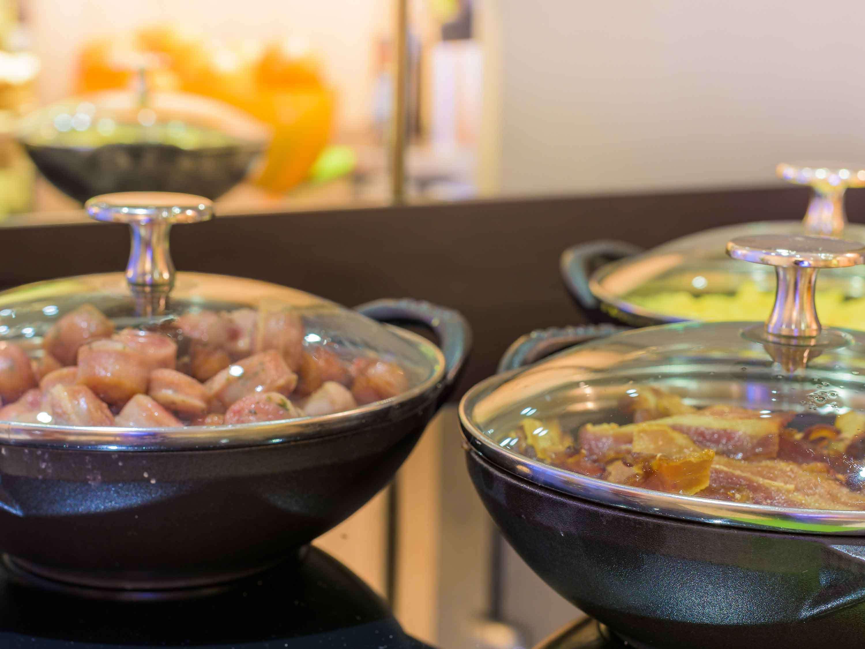 Mercure Tours Centre Gare Et Congres Екстериор снимка