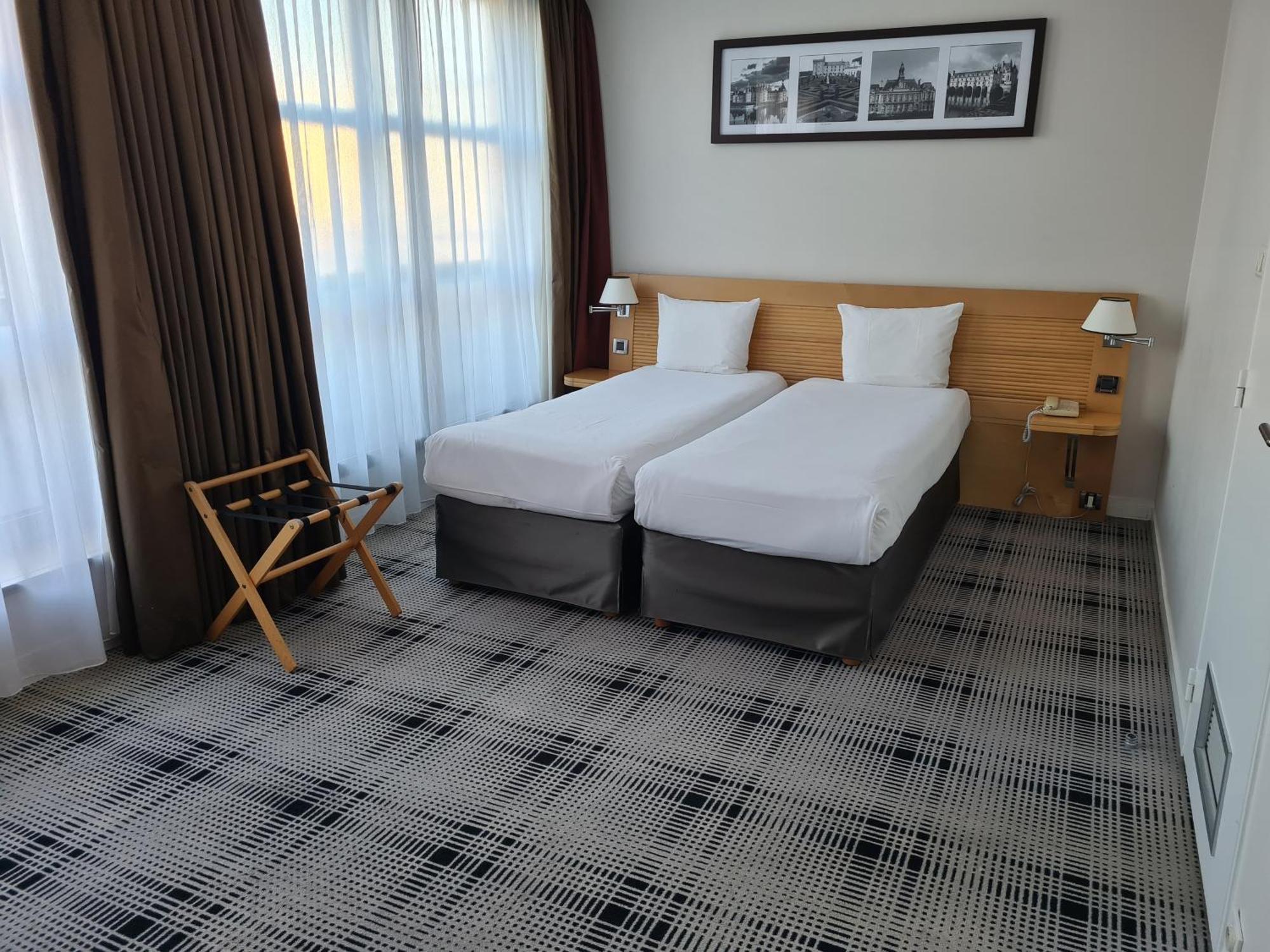 Mercure Tours Centre Gare Et Congres Екстериор снимка