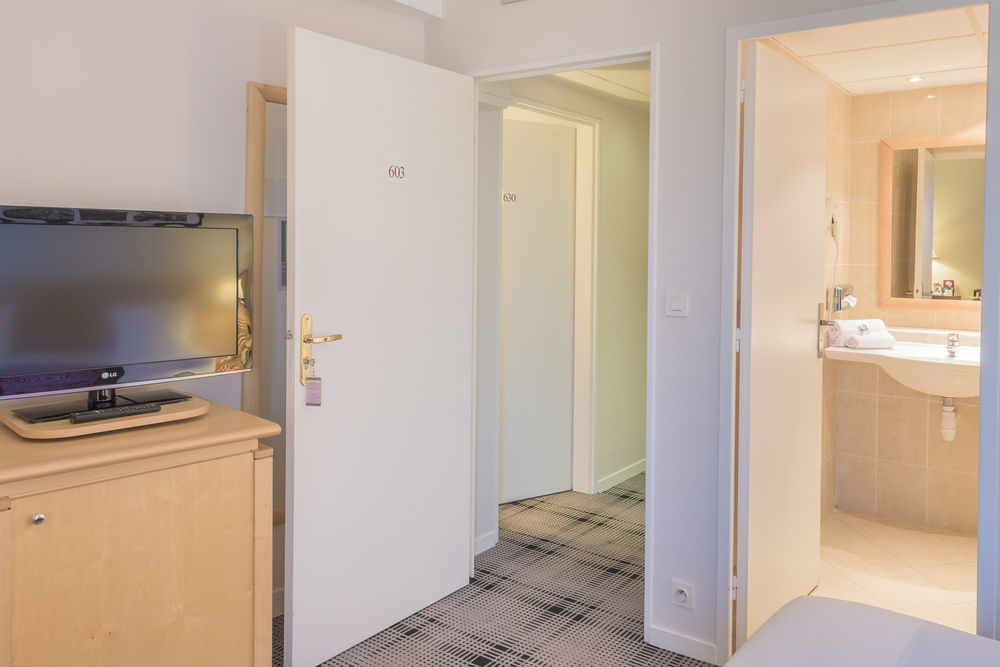 Mercure Tours Centre Gare Et Congres Екстериор снимка