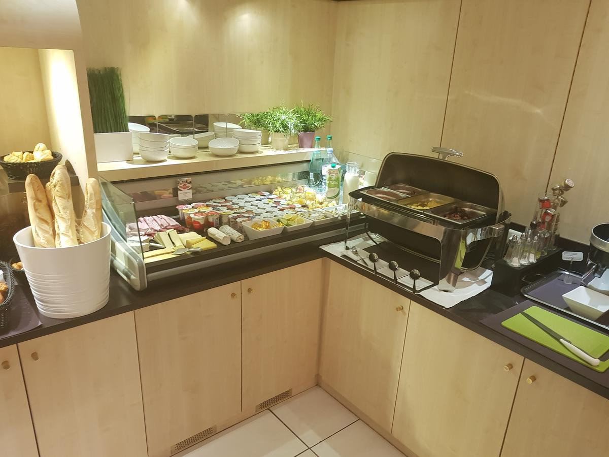 Mercure Tours Centre Gare Et Congres Екстериор снимка